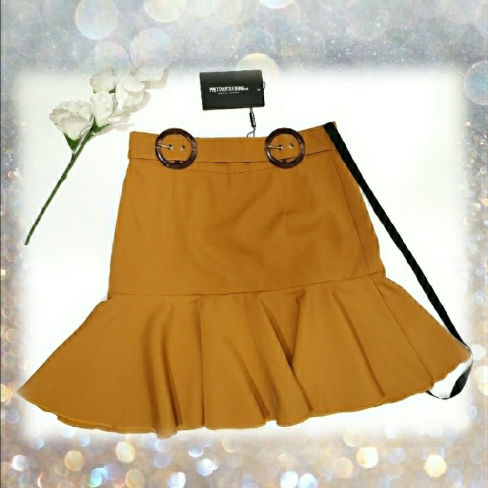 PRETTY LITTLE THING Yellow Ruffeled Skirt Size 2